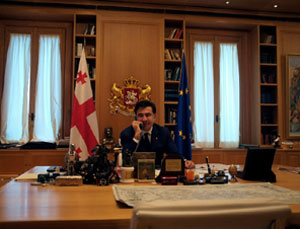 1-satelefonos-saubari