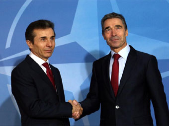 1-Sexvedra-aqtuaaaa3