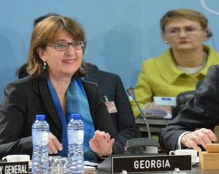 1-fanjikiZee-aqtuaa3