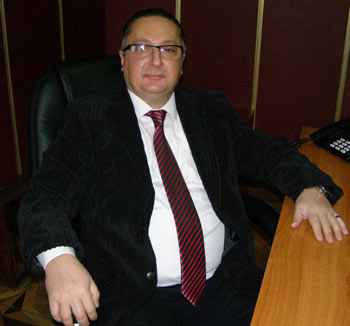 polit-1-redaq-1-tradicia