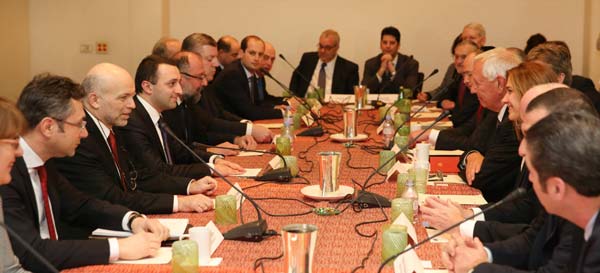 amerikeli-biznesmenebi-pol-