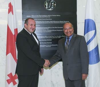 1-Cakrabarti-polit-3