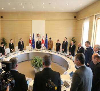 1-omi-polit-2-REDAQ-2