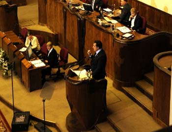 savizo-misha-parlamentshi