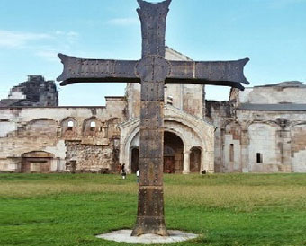 1-bagraat-sazzogado1